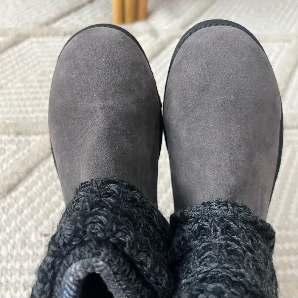 NWOT Muk Luk sz 10 Patti Cable Cuff Boots- Gray Knit Ankle Slippers